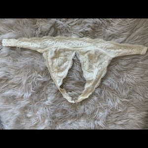 Cream urban outfitters lace bralette